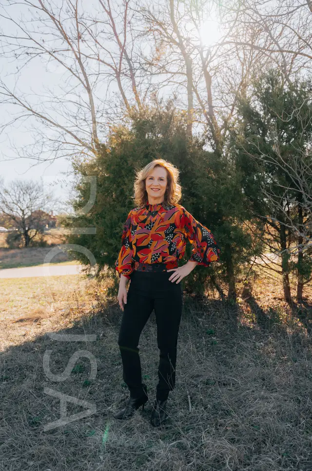 Cassy Stahl, branding photography by studioUSA in Dallas-Fort Worth
