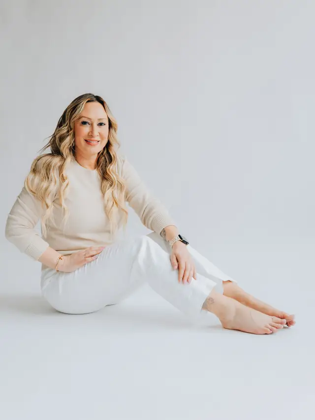 Jennifer Brandt, Realtor on the Rise, magazine feature photography by studioUSA in Dallas-Fort Worth