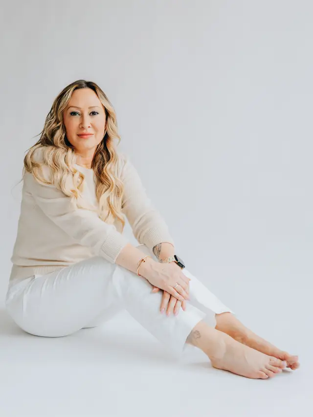 Jennifer Brandt, Realtor on the Rise, magazine feature photography by studioUSA in Dallas-Fort Worth