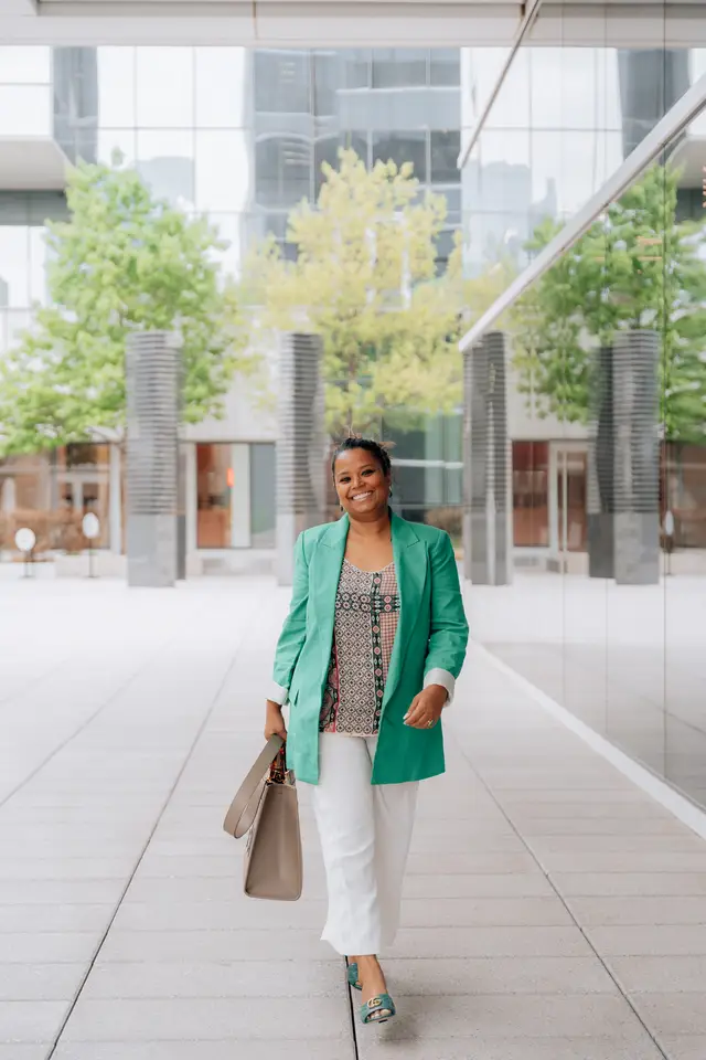 Jemi Khan, branding photography by studioUSA in Dallas-Fort Worth