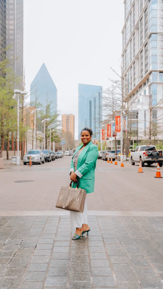 Jemi Khan, branding photography by studioUSA in Dallas-Fort Worth