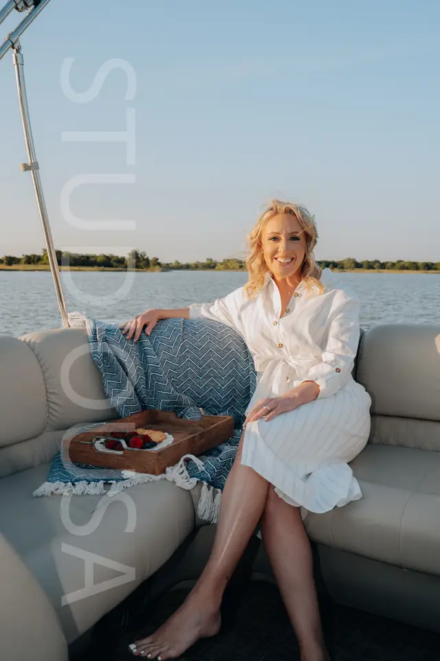 Tracy Cavazos, branding photography by studioUSA in Dallas-Fort Worth