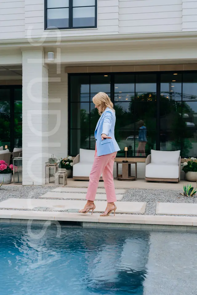 Tracy Cavazos, branding photography by studioUSA in Dallas-Fort Worth