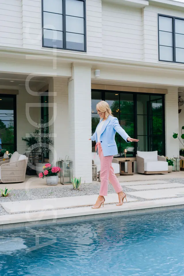 Tracy Cavazos, branding photography by studioUSA in Dallas-Fort Worth
