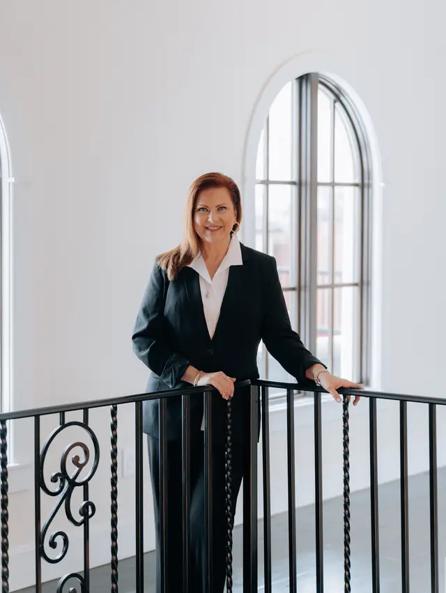 luxuryUSA: Melody Taylor at Le Casa de Fe, branding photography by studioUSA in Dallas-Fort Worth