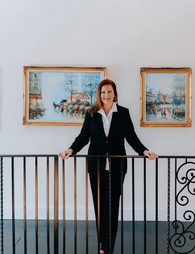 luxuryUSA: Melody Taylor at Le Casa de Fe, branding photography by studioUSA in Dallas-Fort Worth