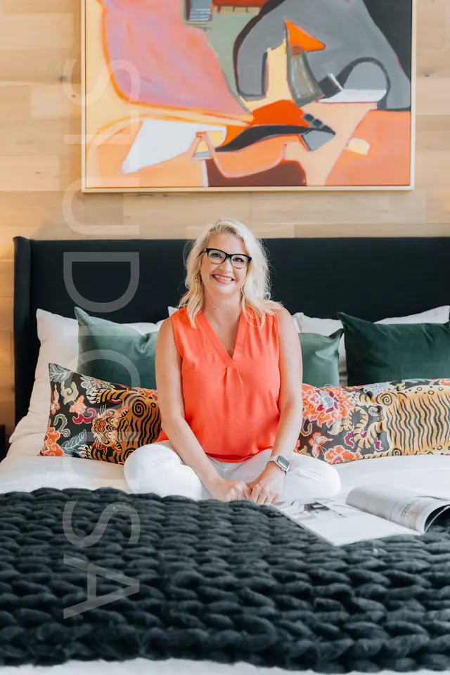 Kendra McKiddy, branding photography by studioUSA in Dallas-Fort Worth