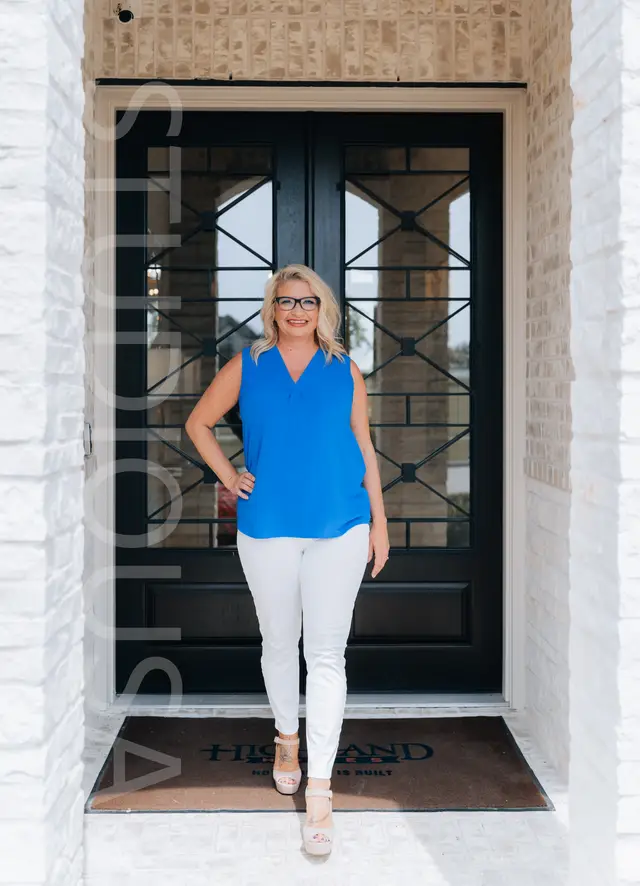 Kendra McKiddy, branding photography by studioUSA in Dallas-Fort Worth