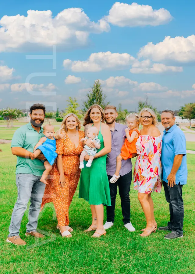 Kendra McKiddy, branding photography by studioUSA in Dallas-Fort Worth