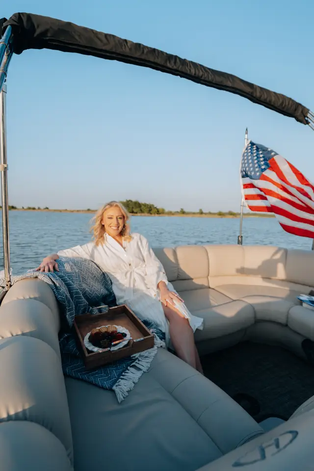 Tracy Cavazos, branding photography by studioUSA in Dallas-Fort Worth