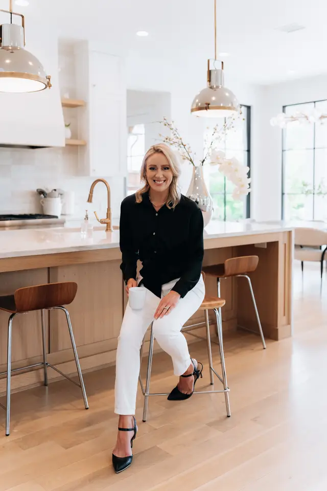Tracy Cavazos, branding photography by studioUSA in Dallas-Fort Worth