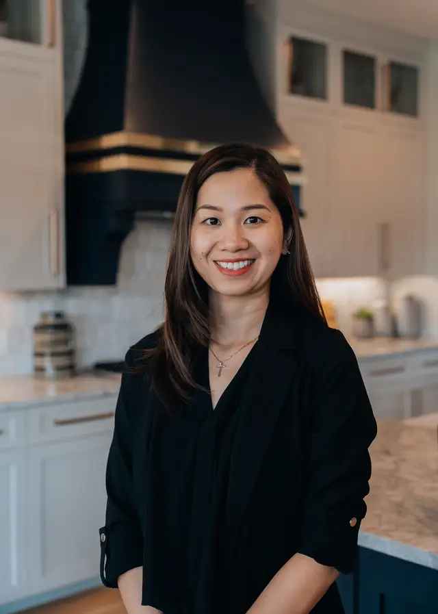 Emily Huynh, headshot photography by studioUSA in Dallas-Fort Worth