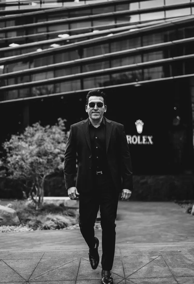 Joseph Garcia, branding photography by studioUSA in Dallas-Fort Worth
