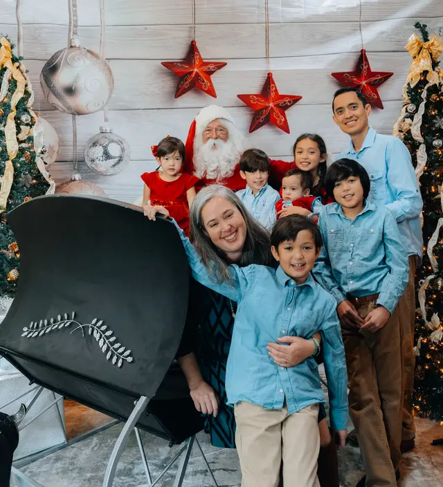 Keller Williams Photos with Santa, event photography by studioUSA in Dallas-Fort Worth