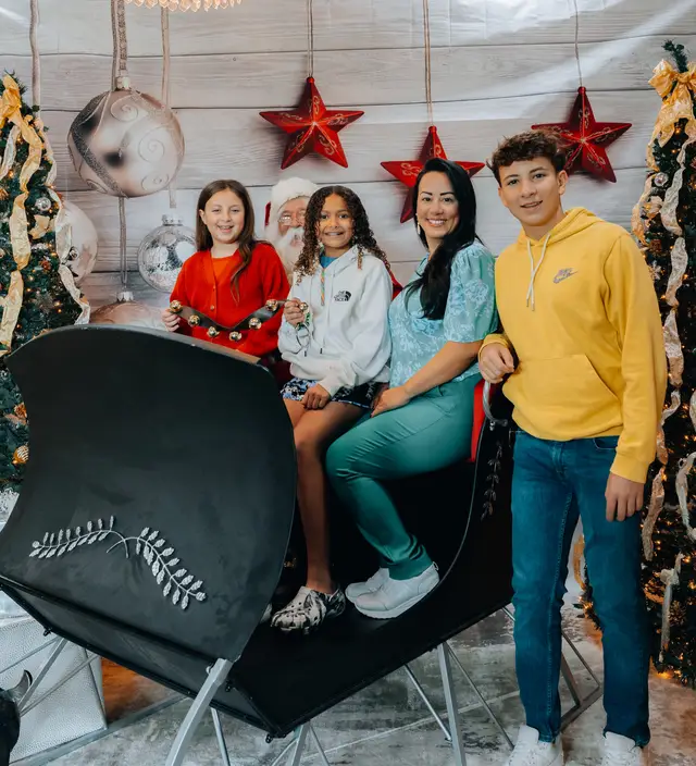 Keller Williams Photos with Santa, event photography by studioUSA in Dallas-Fort Worth