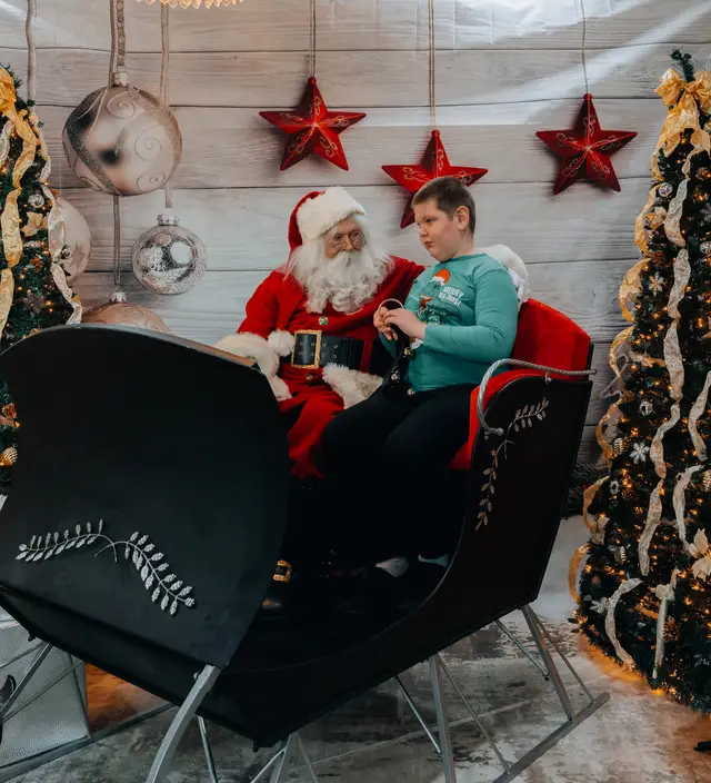 Keller Williams Photos with Santa, event photography by studioUSA in Dallas-Fort Worth