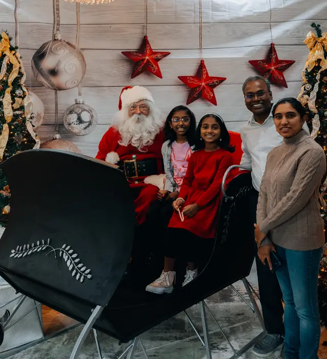 Keller Williams Photos with Santa, event photography by studioUSA in Dallas-Fort Worth