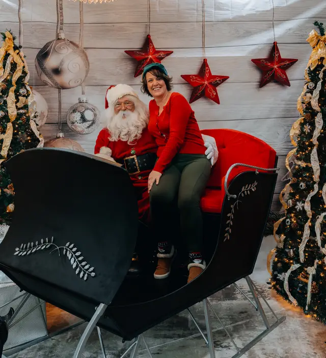 Keller Williams Photos with Santa, event photography by studioUSA in Dallas-Fort Worth