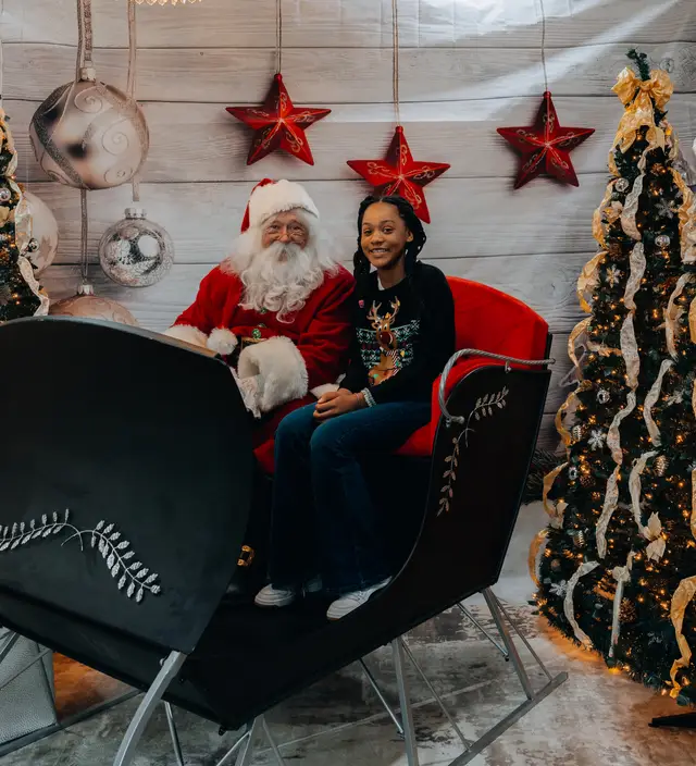 Keller Williams Photos with Santa, event photography by studioUSA in Dallas-Fort Worth