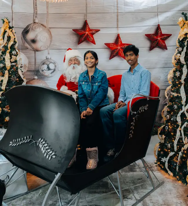 Keller Williams Photos with Santa, event photography by studioUSA in Dallas-Fort Worth