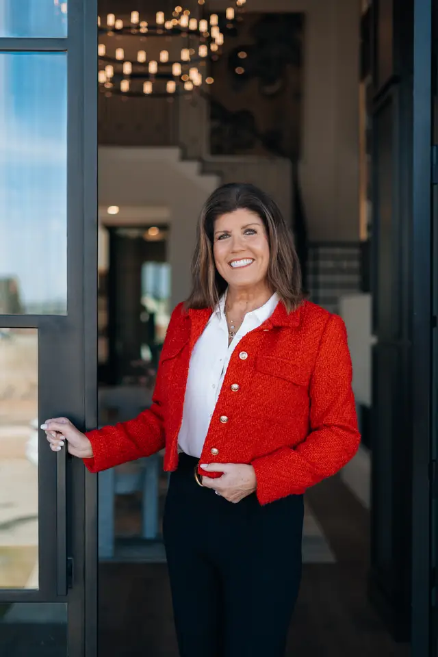 Susie Grant, branding photography by studioUSA in Dallas-Fort Worth