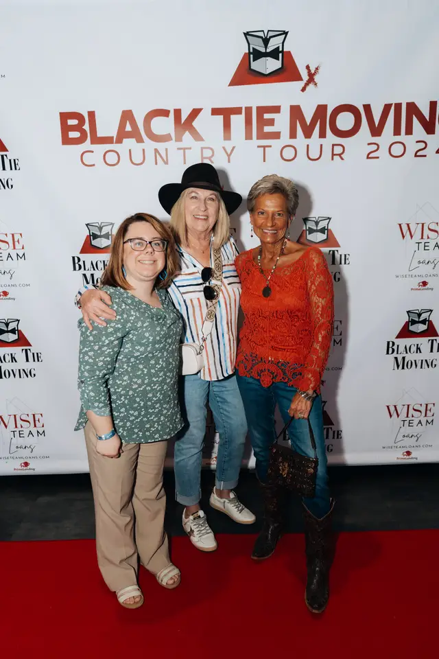 Black Tie Moving Country Tour 2024, event photography by studioUSA in Dallas-Fort Worth
