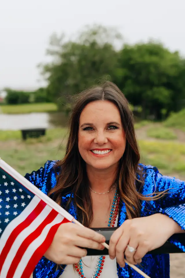 Lisa Henry, branding photography by studioUSA in Dallas-Fort Worth