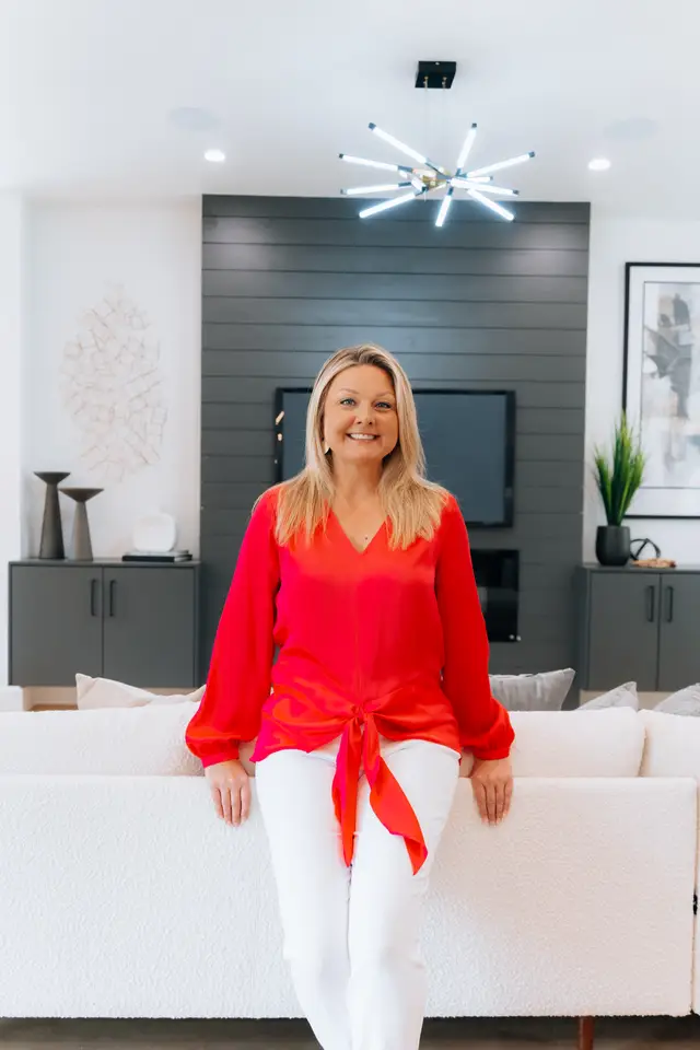 Shelley Homer, branding photography by studioUSA in Dallas-Fort Worth