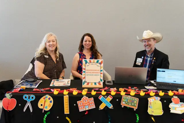 MetroTex Volunteer Fair 2024, event photography by studioUSA in Dallas-Fort Worth