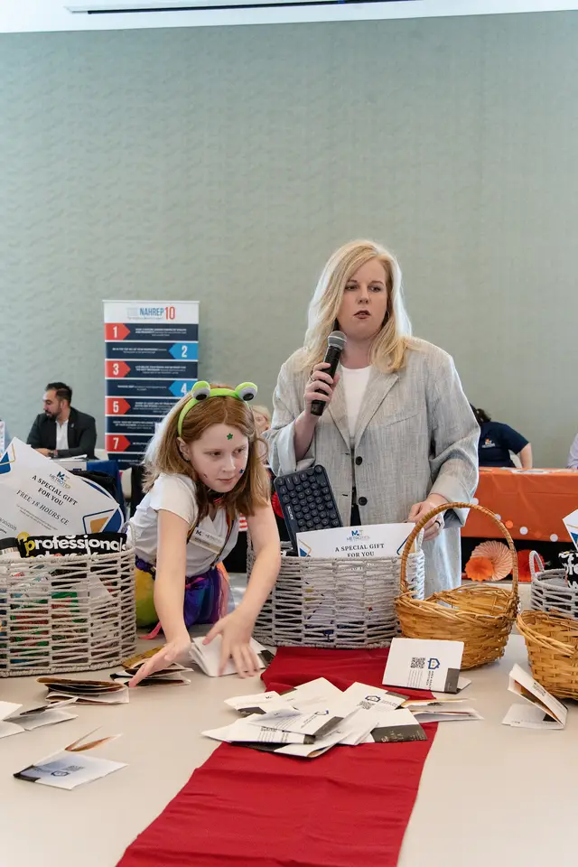 MetroTex Volunteer Fair 2024, event photography by studioUSA in Dallas-Fort Worth
