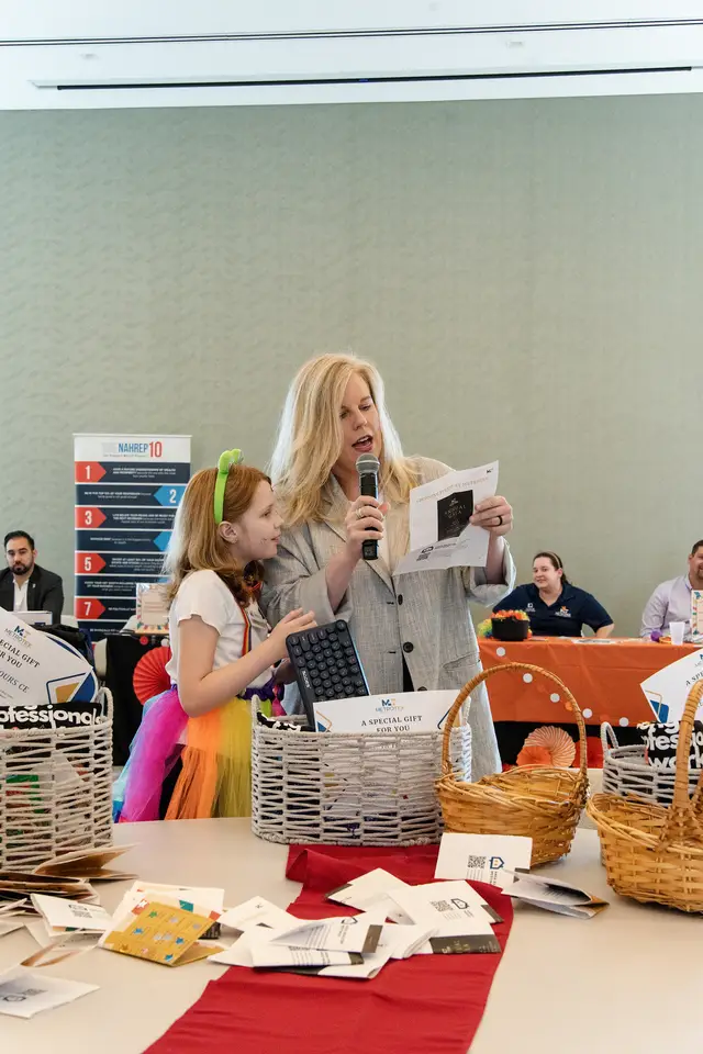 MetroTex Volunteer Fair 2024, event photography by studioUSA in Dallas-Fort Worth