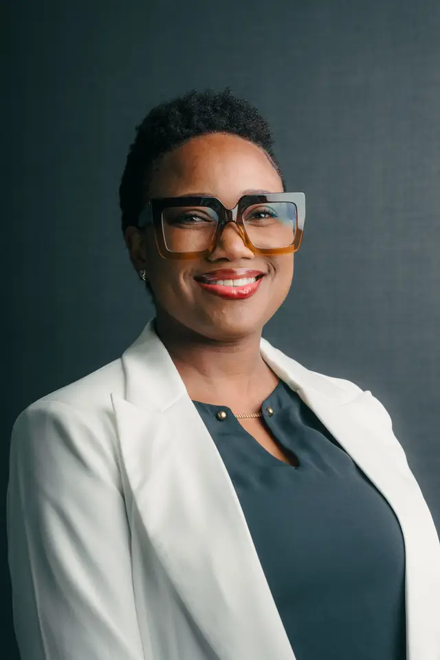 United Realty Headshots, headshot photography by studioUSA in Dallas-Fort Worth
