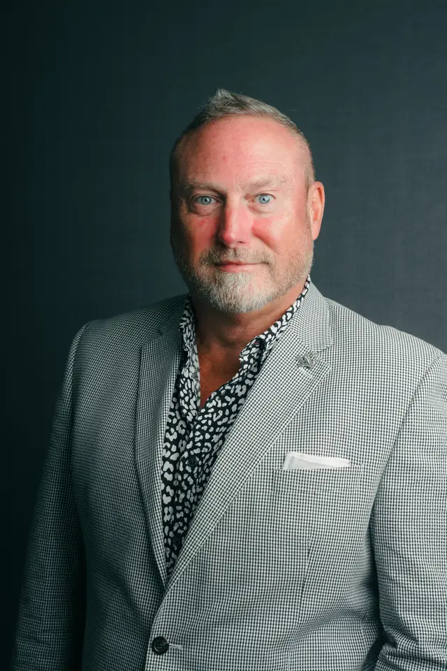 United Realty Headshots, headshot photography by studioUSA in Dallas-Fort Worth