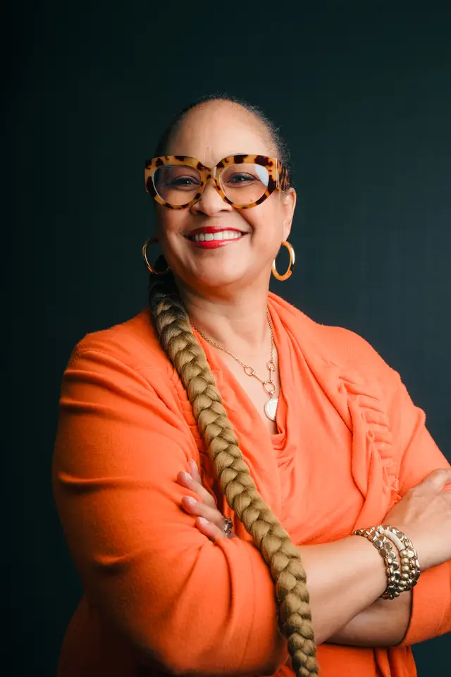 United Realty Headshots, headshot photography by studioUSA in Dallas-Fort Worth
